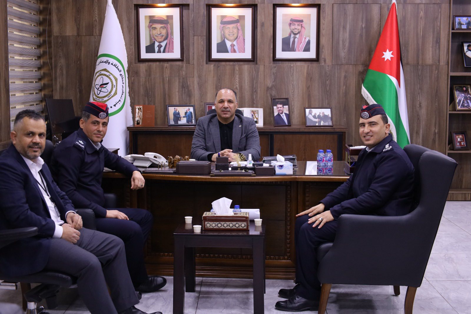 590360084_1290897996411099_5781615880539347068_n